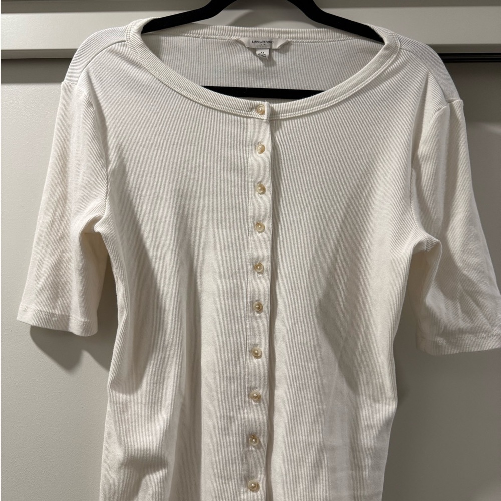 Banana Republic Cream Button Down Shirt